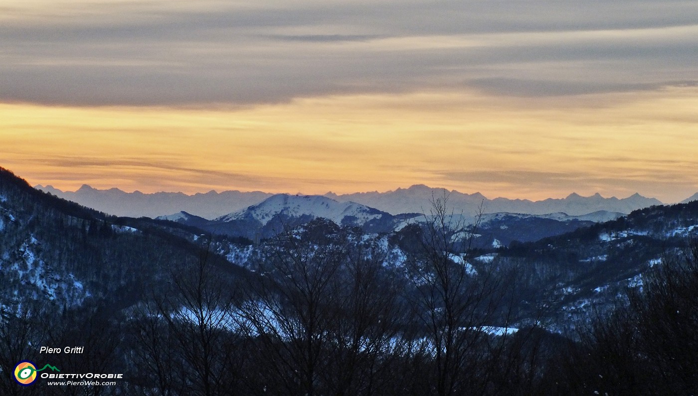 78 Zoom sulle Alpi Cozie.JPG